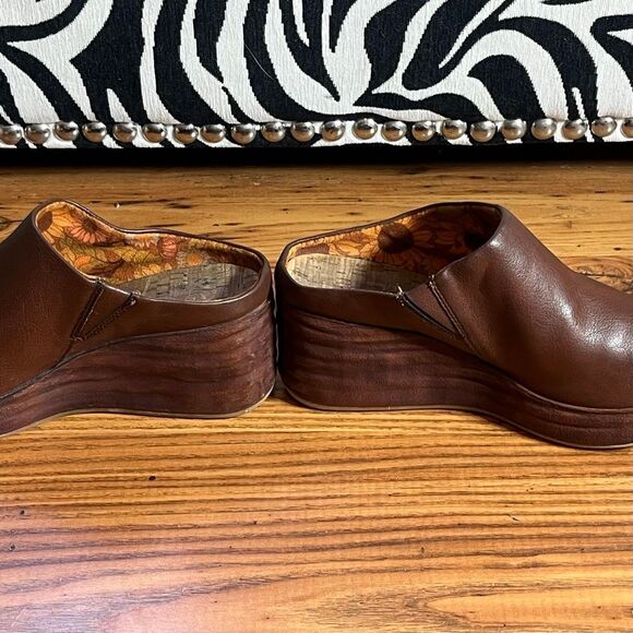 Korks Brown Mallory Clogs Mules Platform Shoes Sz 9 Boho Preowned - Picture 4 of 10